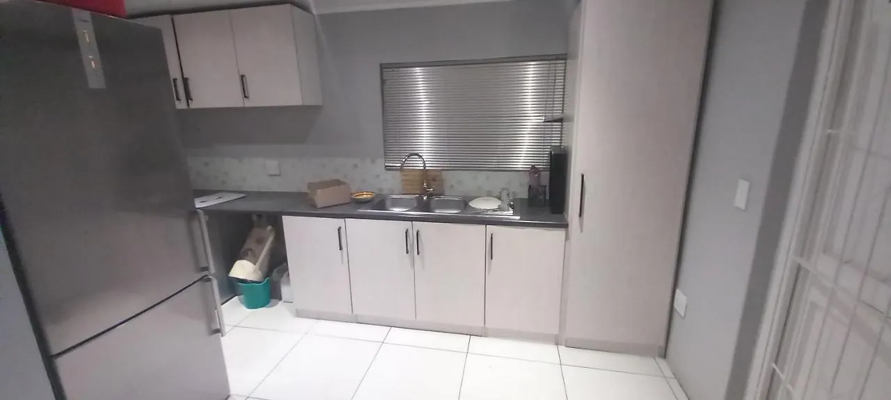 Bed & Breakfast Neo&Ruks Self Catering Services Cape Town